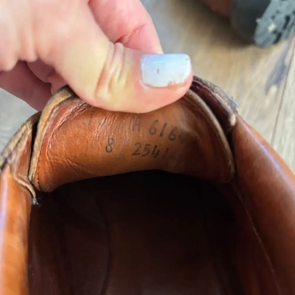 Allen Edmonds Cascade Chukka Boots Brown Leather - Size 8